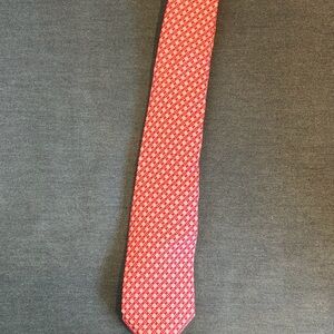 Vineyard Vines Silk Tie – Coral/Salmon Pattern